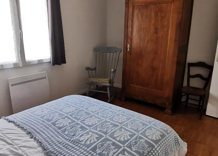 Holiday home Maison Renovee Proche Et Foret, Ideale Pour 6 Personnes - Fr-1-194-351